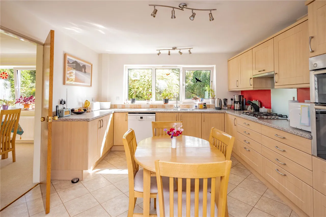 Whitford Road, Bromsgrove, Worcestershire, B61 7ED, photo 4