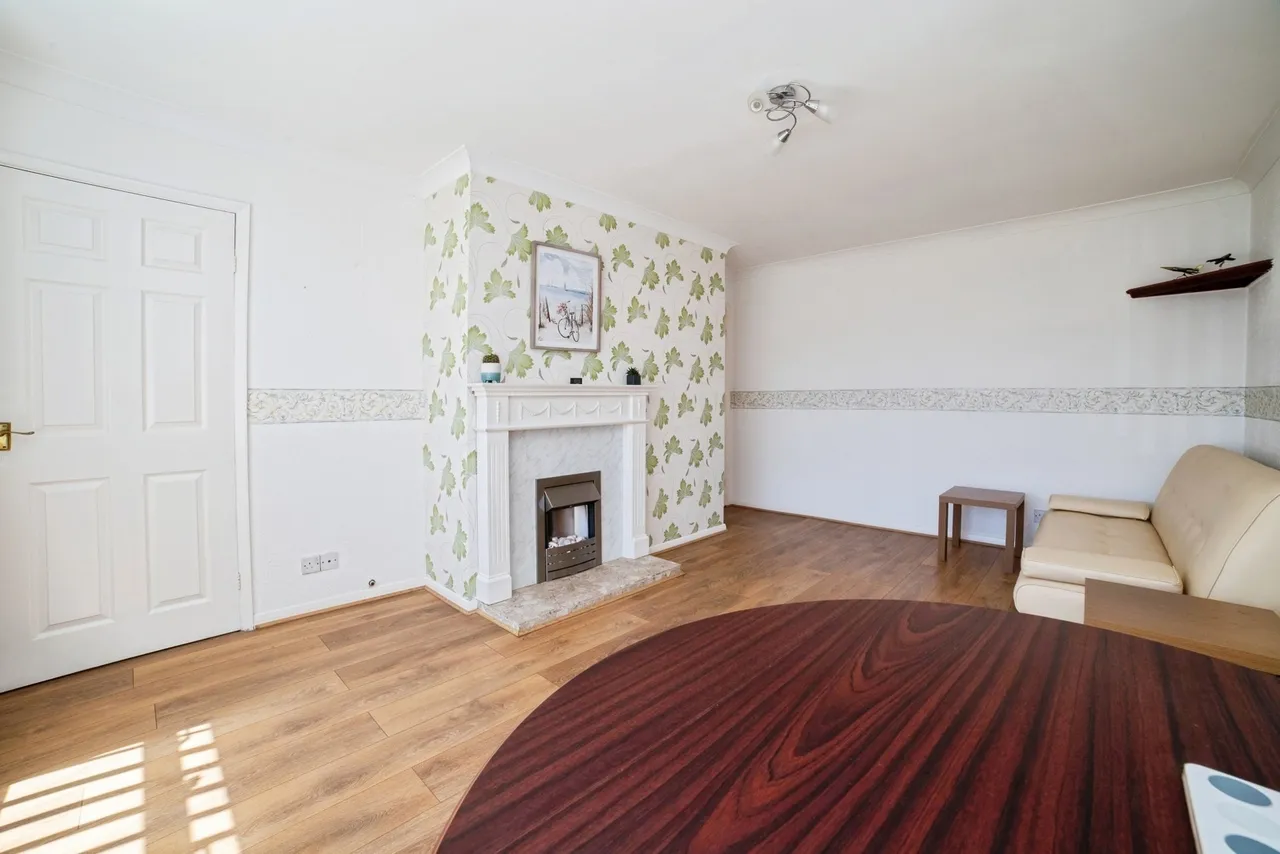 Roger Close, Sutton-in-Ashfield, Nottinghamshire, NG17, photo 6