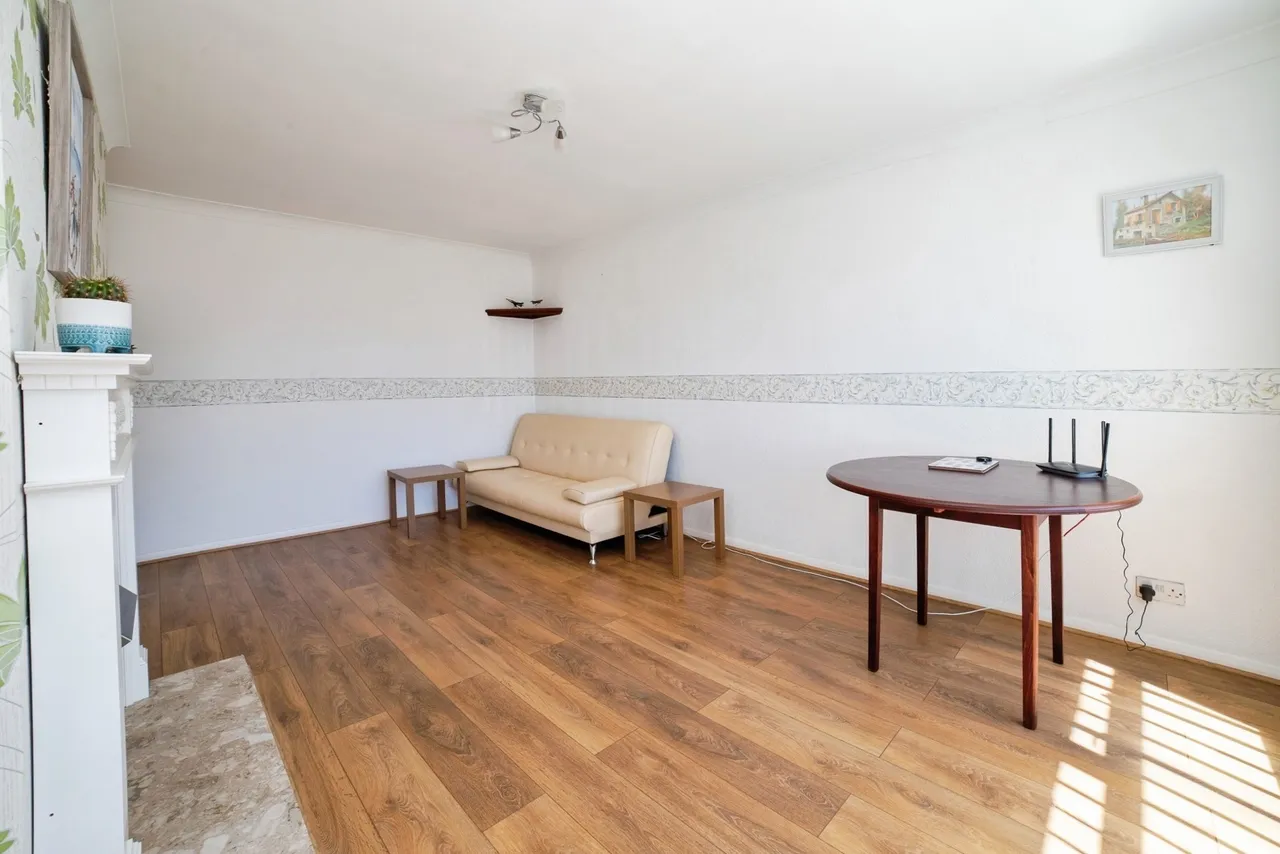 Roger Close, Sutton-in-Ashfield, Nottinghamshire, NG17, photo 5