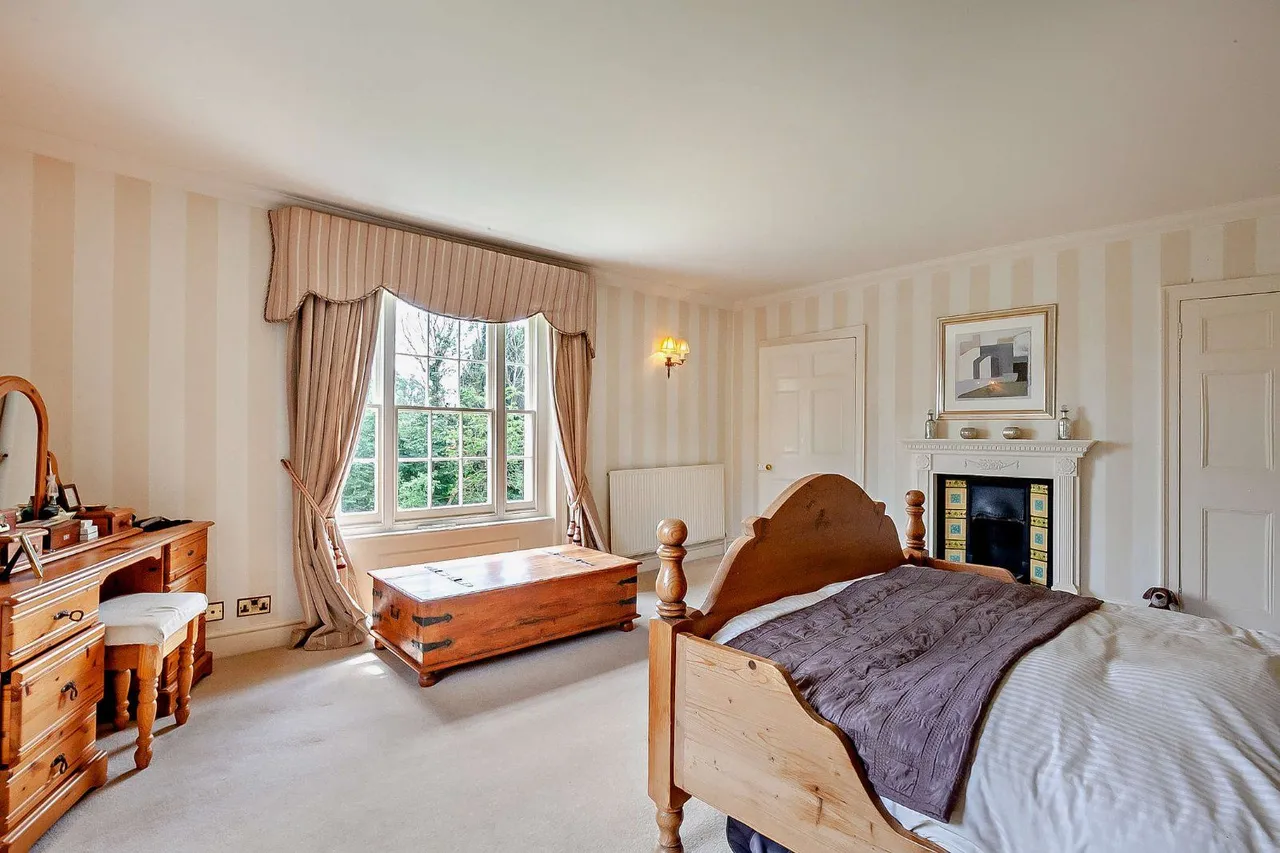 Carpenters Lane, Hadlow, Tonbridge, Kent, TN11 0EX, photo 12