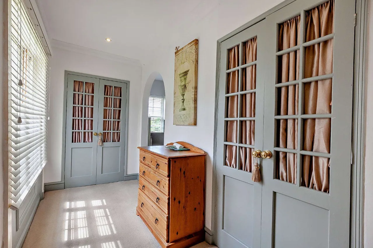 Carpenters Lane, Hadlow, Tonbridge, Kent, TN11 0EX, photo 9