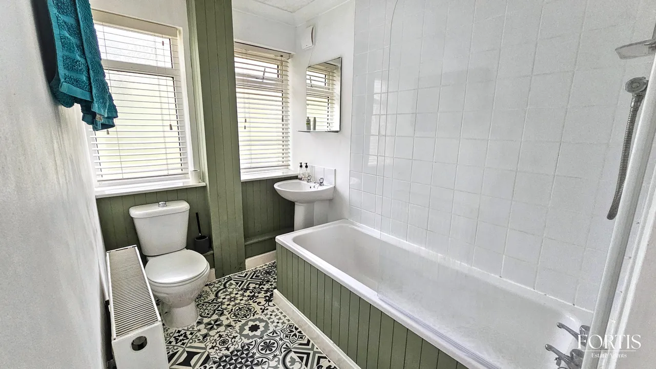 Greenland Crescent, Cardiff, CF5, photo 7