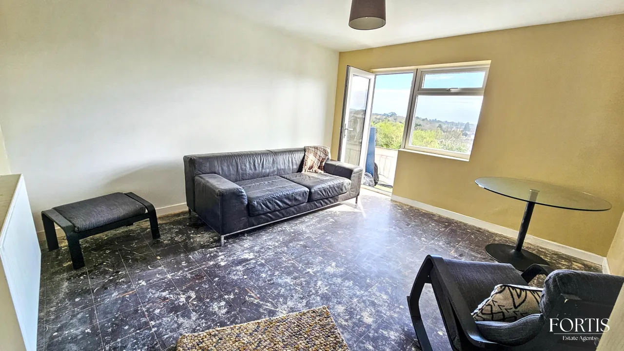 Greenland Crescent, Cardiff, CF5, photo 2