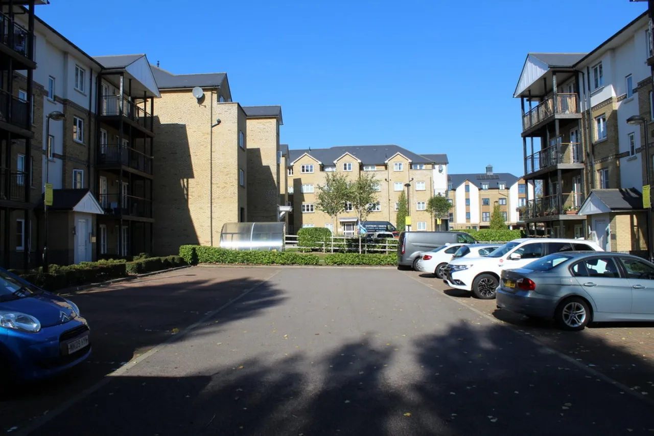 Leonard Place, Clarendon Way, photo 5