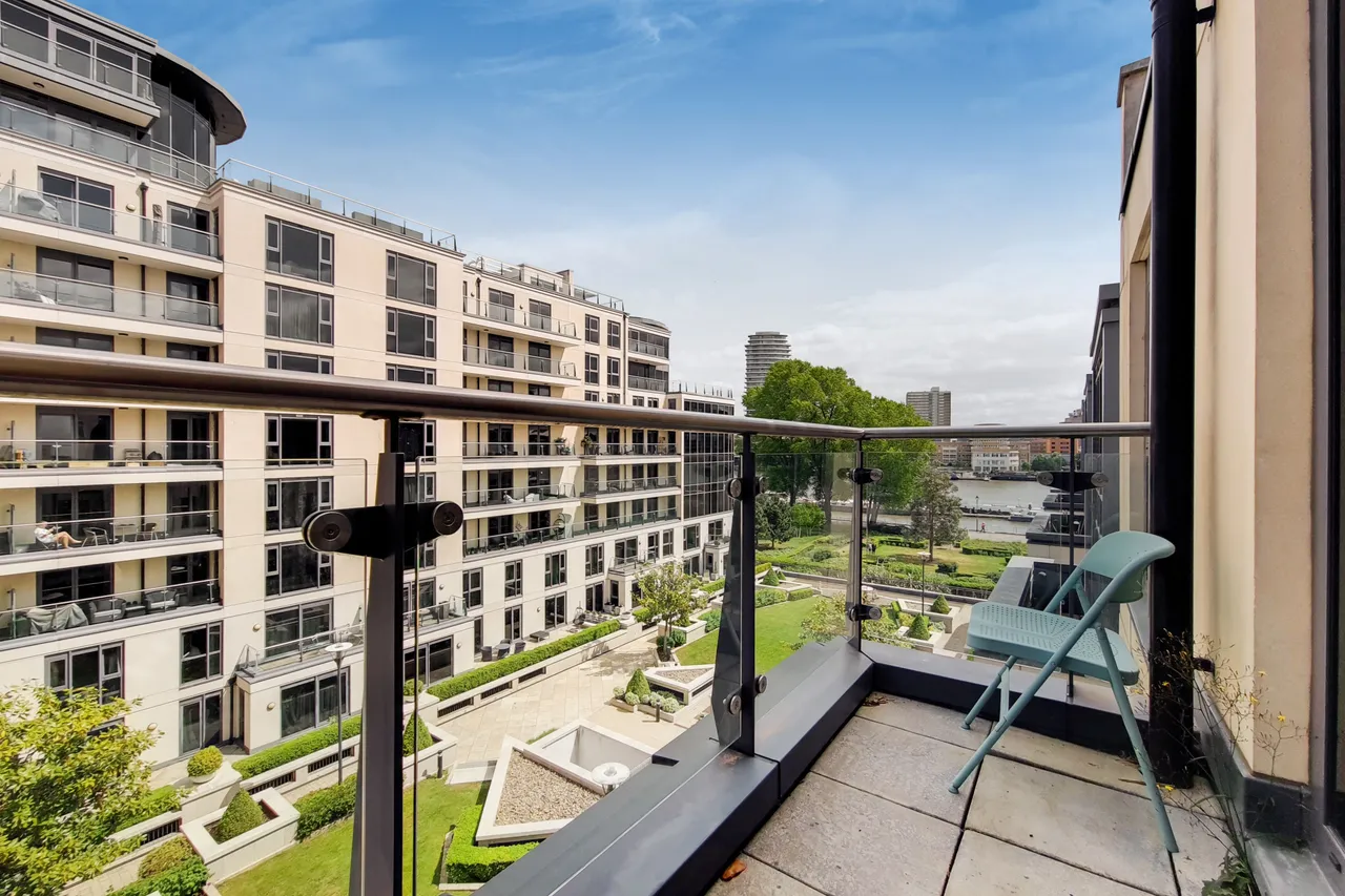 21 Box Tree House, Lensbury Avenue, Imperial Wharf, London, photo 12