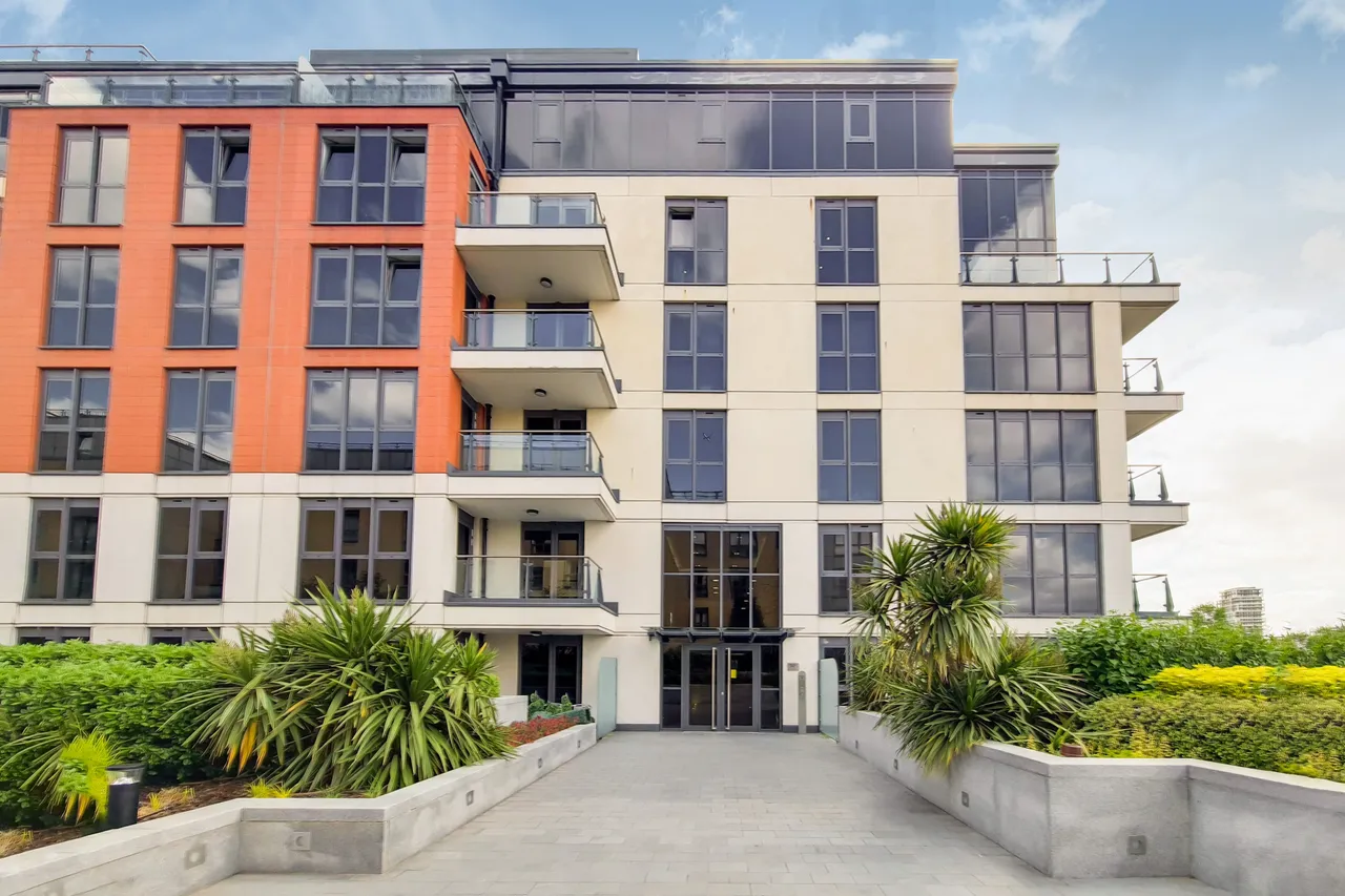 21 Box Tree House, Lensbury Avenue, Imperial Wharf, London, photo 6