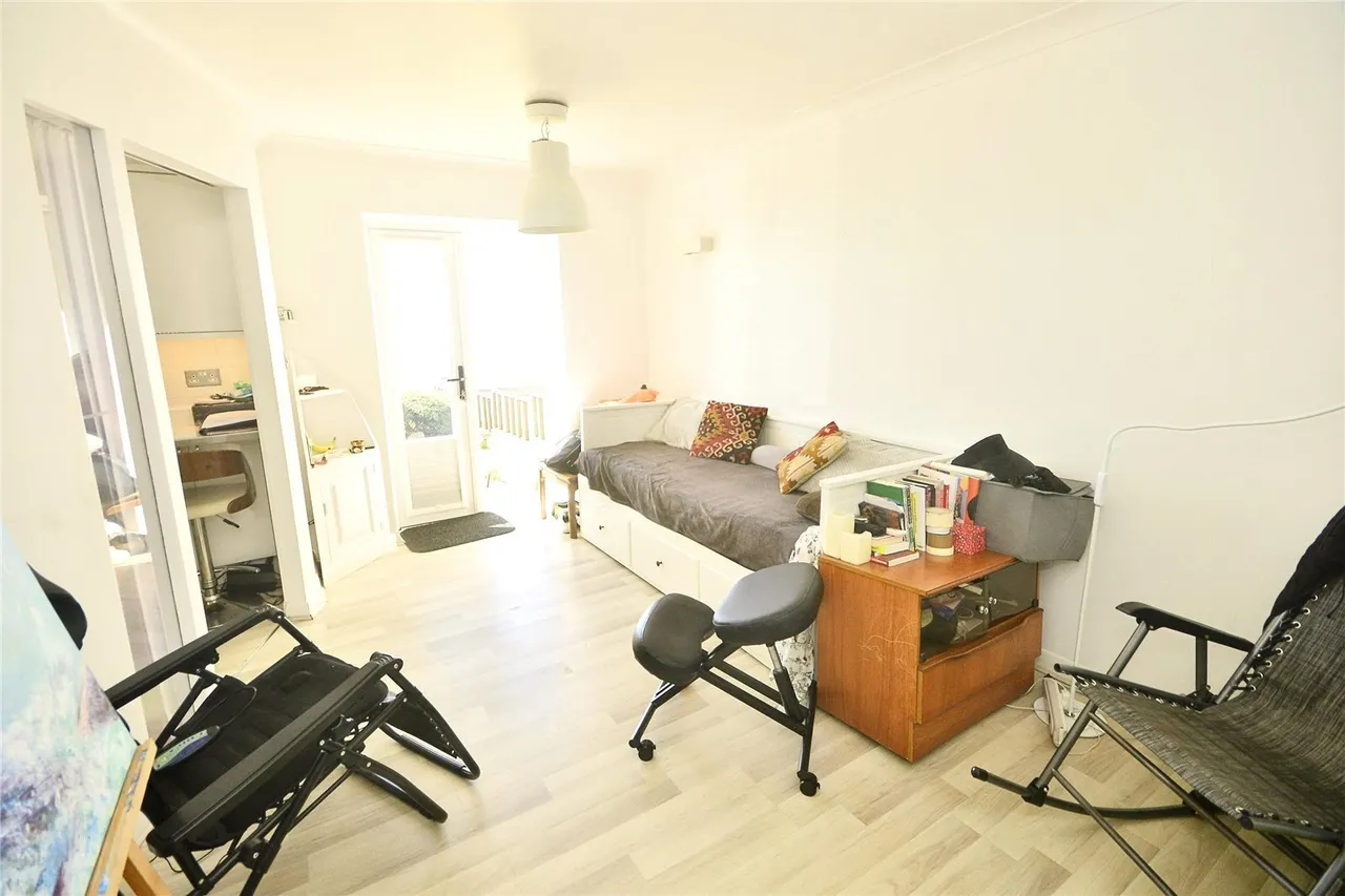 Spencer Court, Sandgate Esplanade, Sandgate, Folkestone, CT20, photo 6