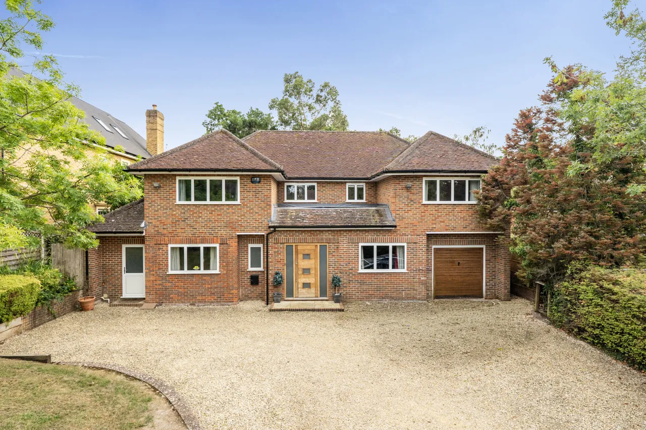 5 bed house for sale, Dukes Wood Drive, Gerrards Cross, SL9