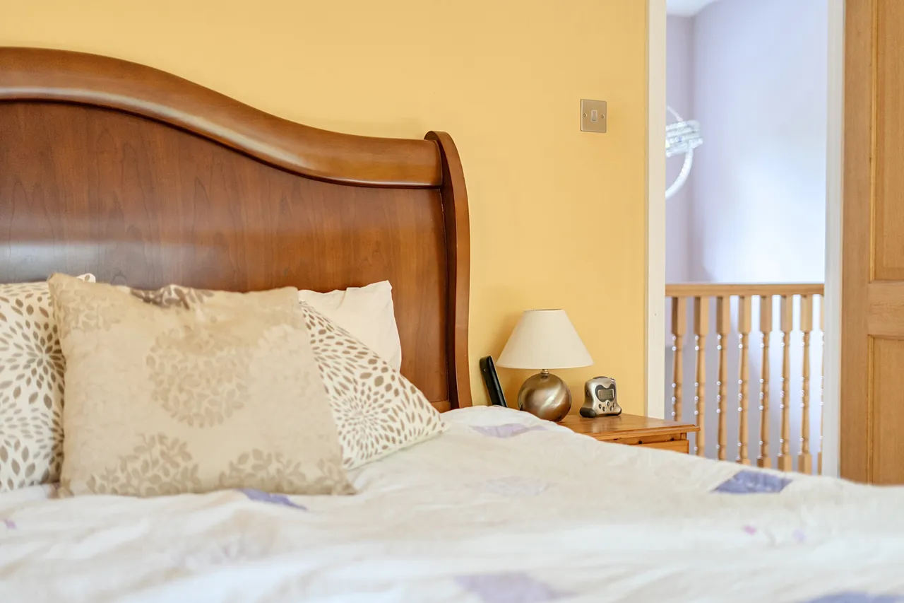 Dukes Wood Drive, Gerrards Cross, SL9, photo 32