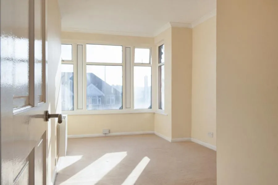 West Wycombe Road, High Wycombe, HP12, photo 9