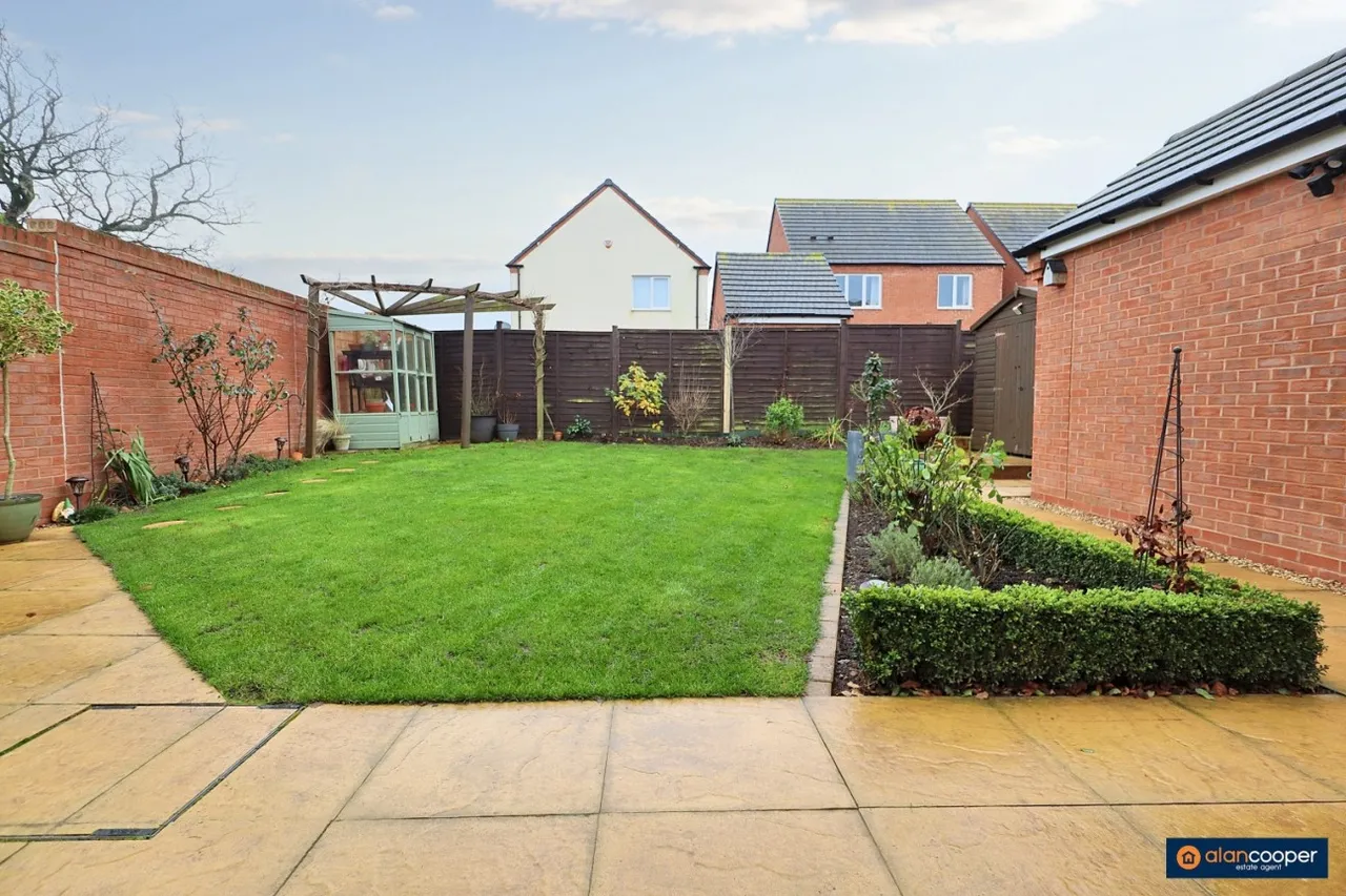 Harvest Way, Weddington, CV10, photo 27