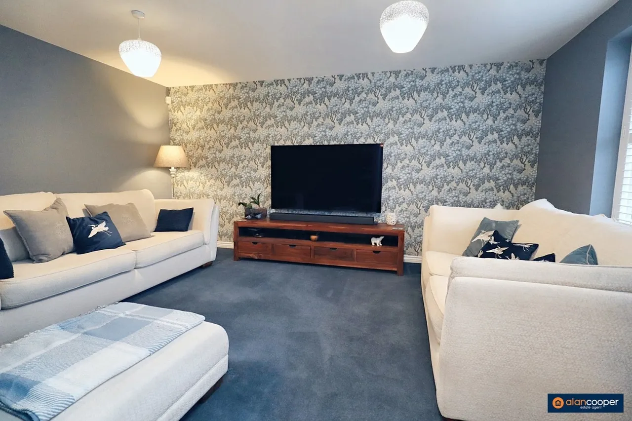 Harvest Way, Weddington, CV10, photo 3