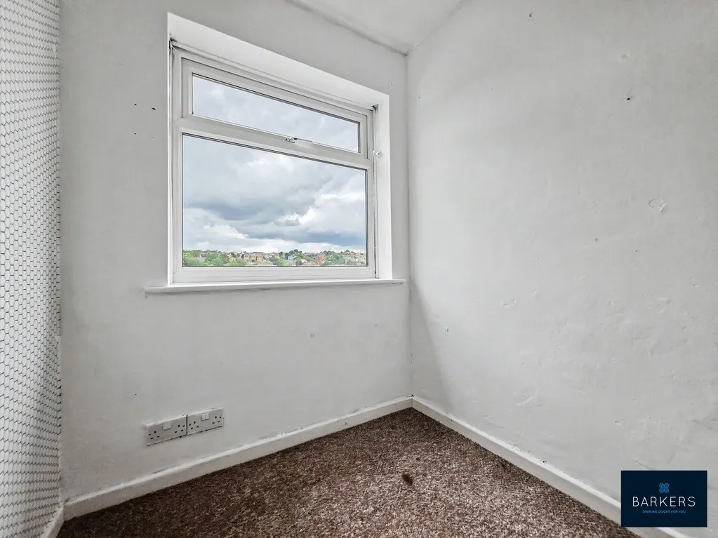 Smithies Moor Crescent, Birstall WF17 8BD, photo 10