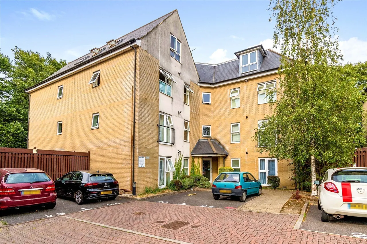 2 bed flat for sale, Lindoe Close, Southampton, SO15