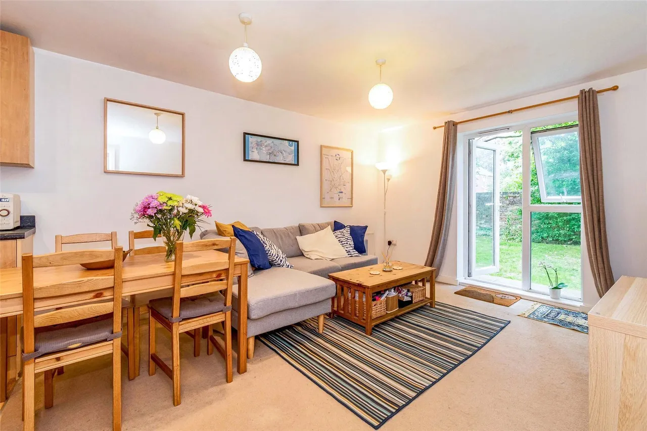 Lindoe Close, Southampton, SO15, photo 3