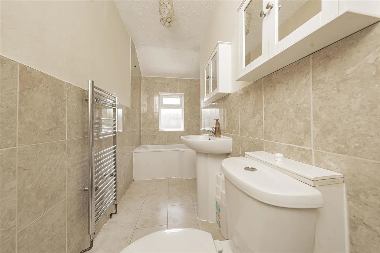 Vale Road, Windsor, SL4 5LB, photo 14
