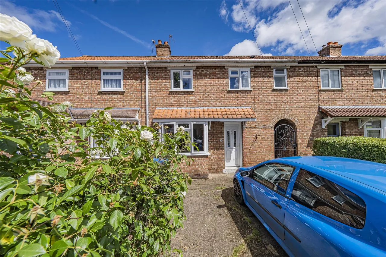 Vale Road, Windsor, SL4 5LB, photo 3
