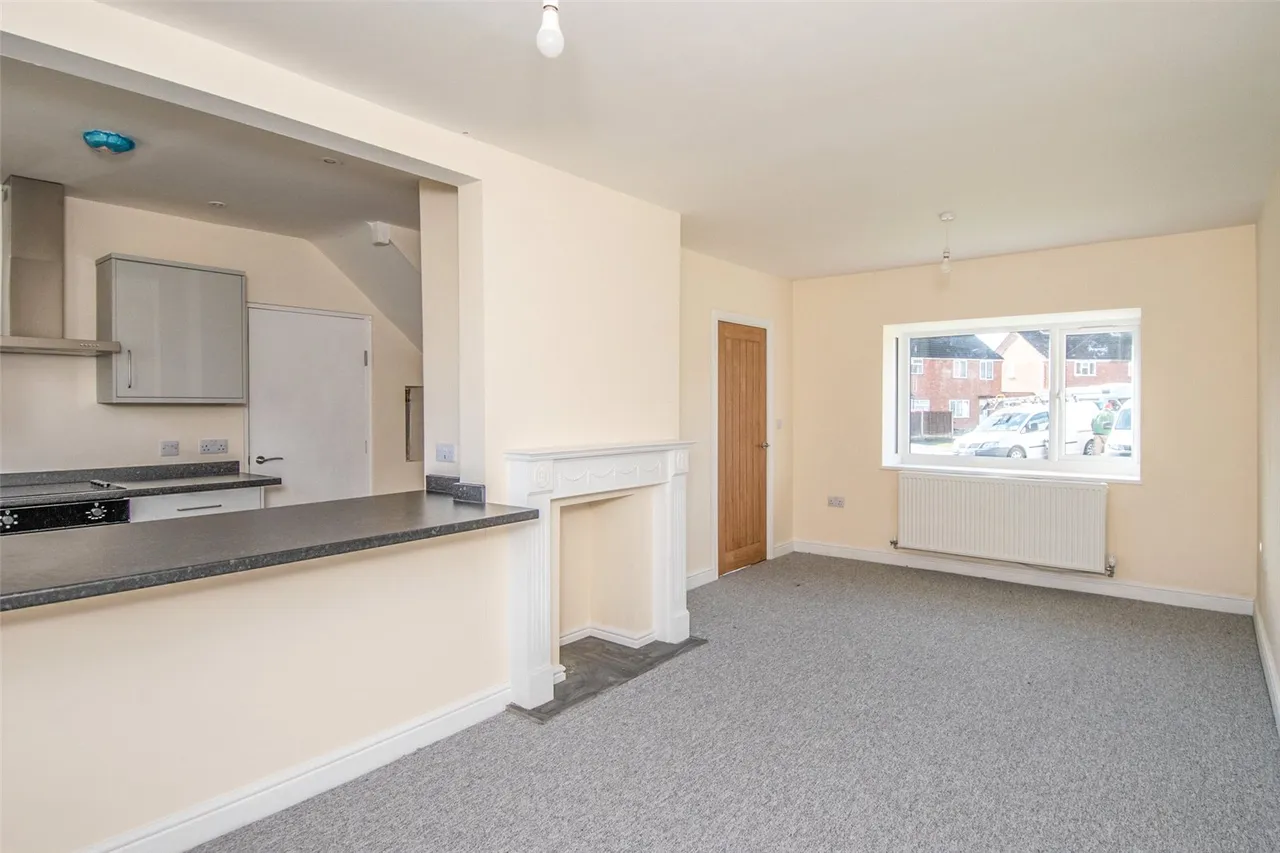 Cobham Close, Bromsgrove, Worcestershire, B60 3LA, photo 4