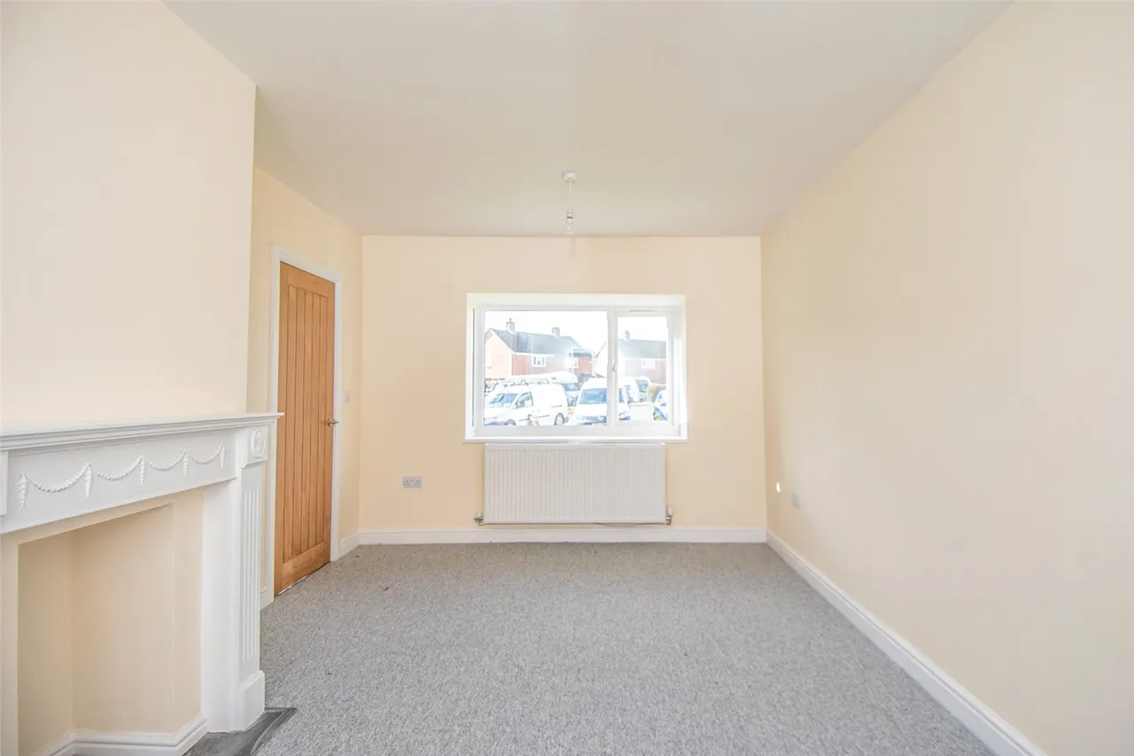Cobham Close, Bromsgrove, Worcestershire, B60 3LA, photo 7