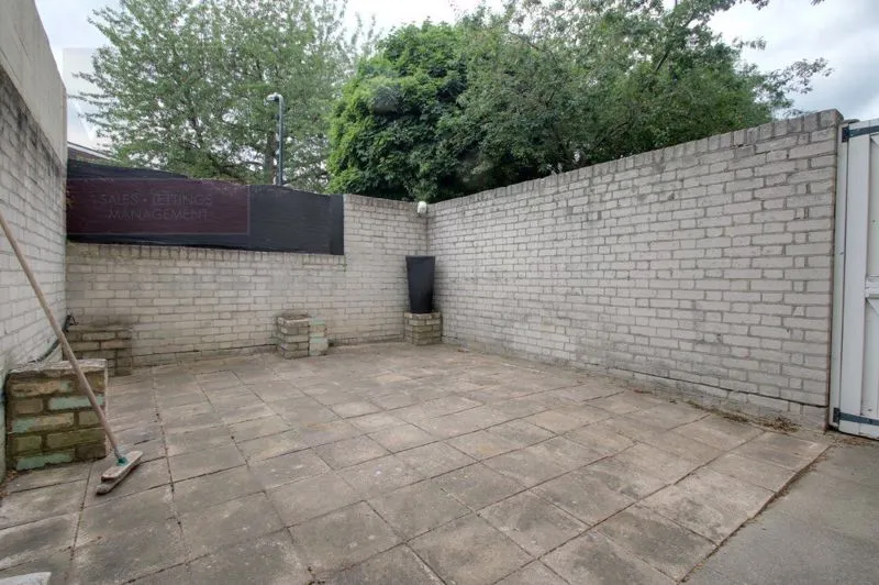 Cedars Road, London SW4 0PW, photo 5