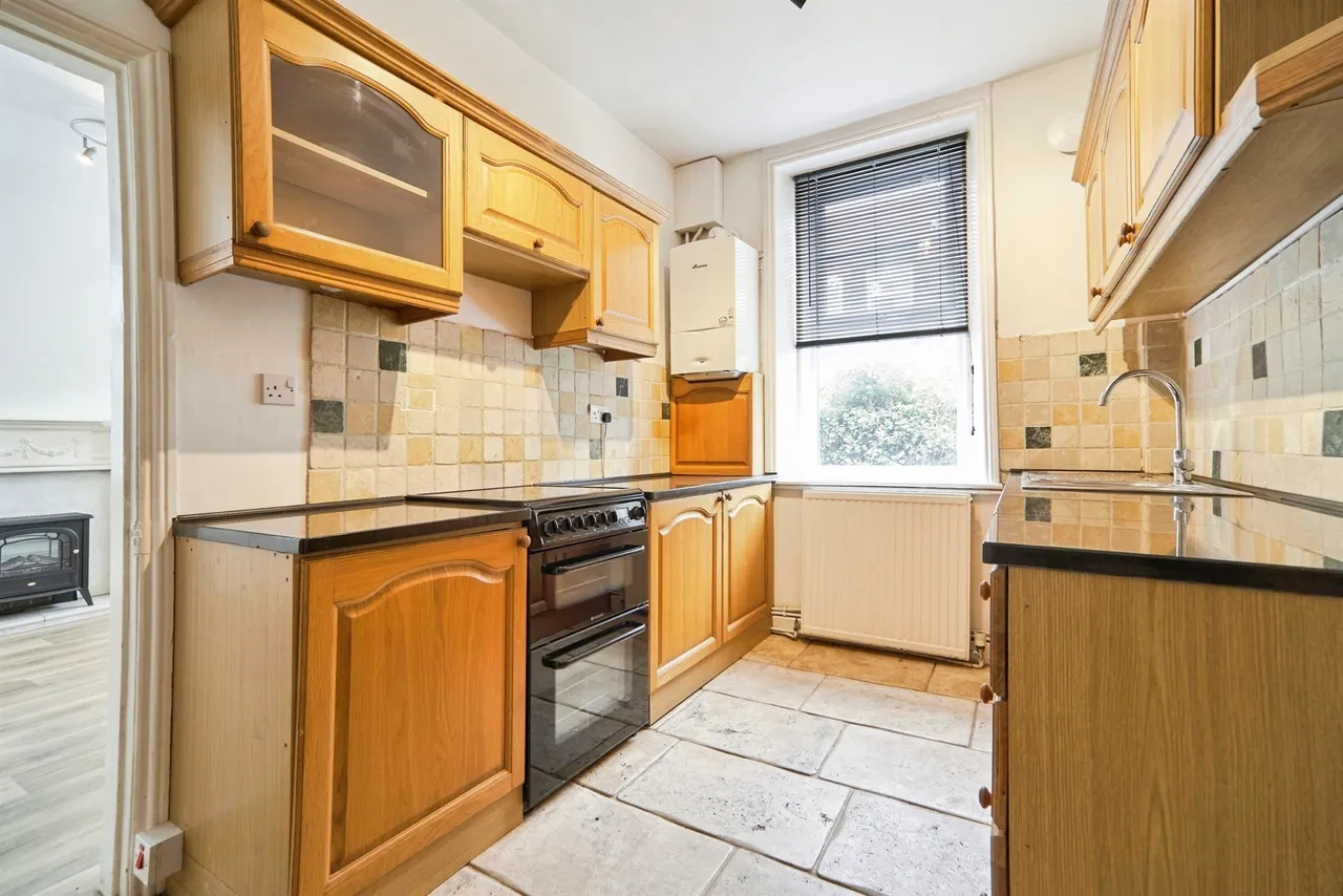 Cavendish Street, Yeadon, LS19, photo 6