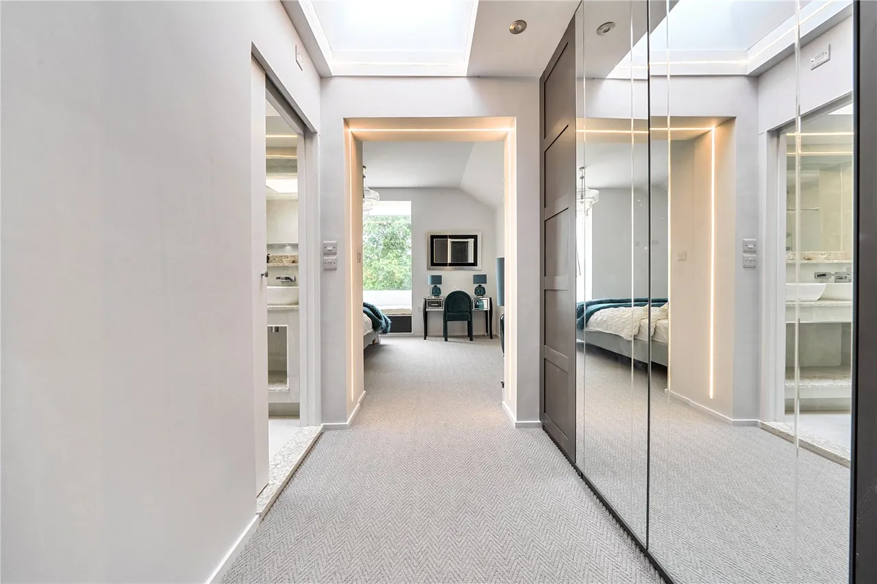 Upland Drive, Brookmans Park, Hatfield, Hertfordshire, AL9 6PS, photo 17