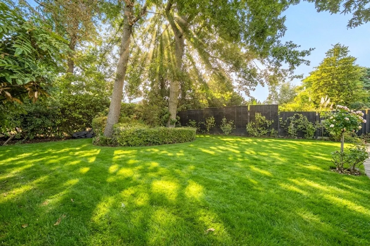 Upland Drive, Brookmans Park, Hatfield, Hertfordshire, AL9 6PS, photo 29