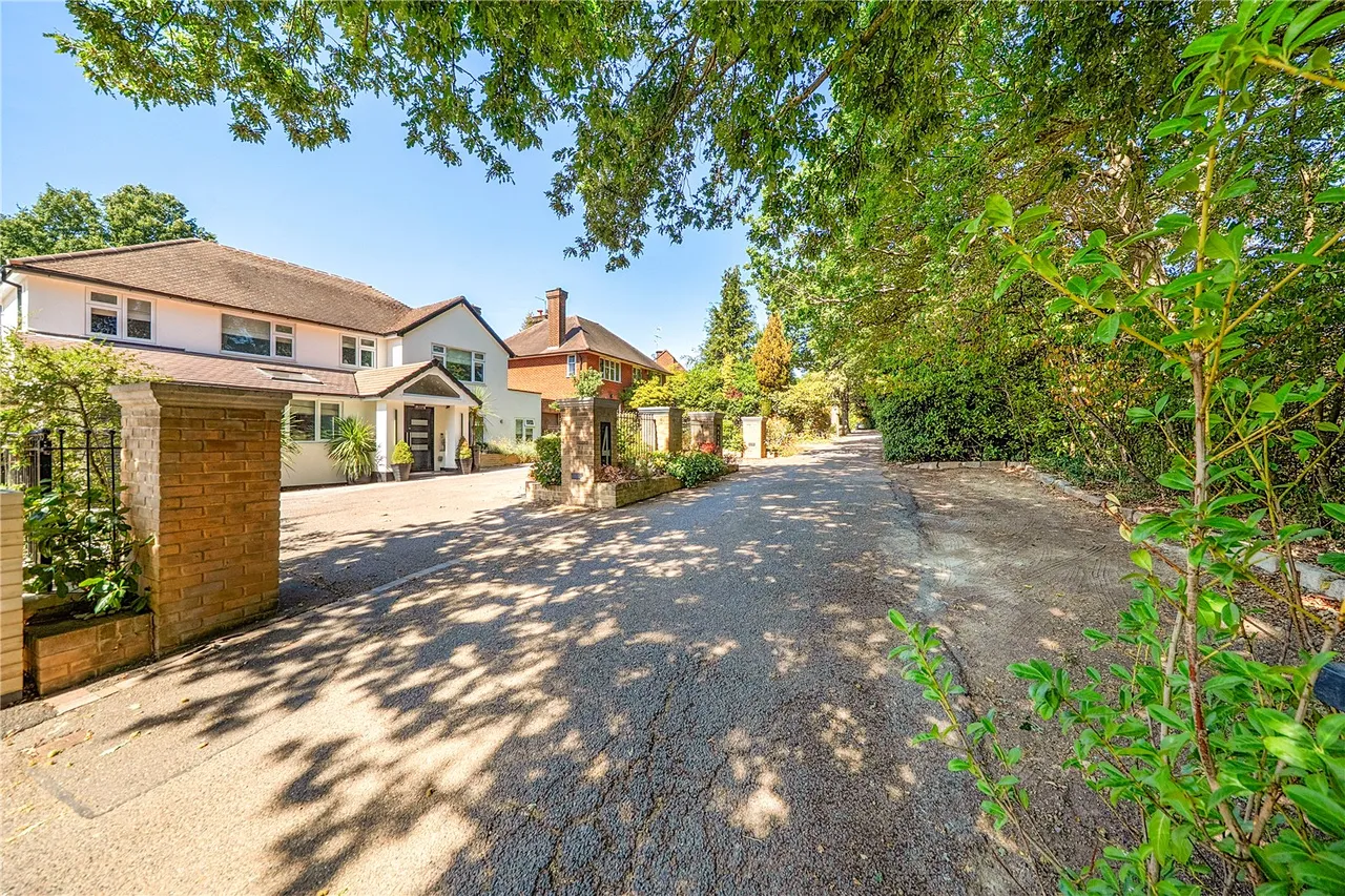 Upland Drive, Brookmans Park, Hatfield, Hertfordshire, AL9 6PS, photo 24