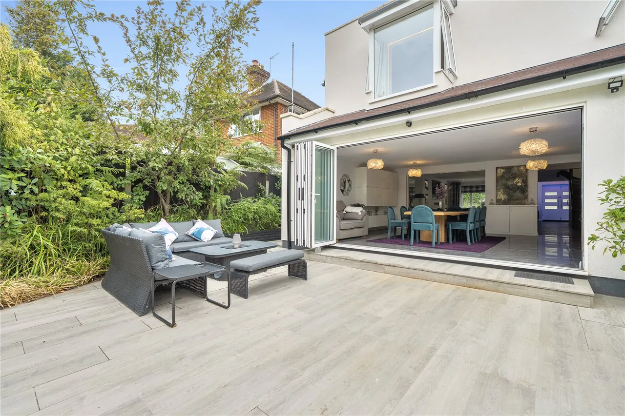 Upland Drive, Brookmans Park, Hatfield, Hertfordshire, AL9 6PS, photo 26