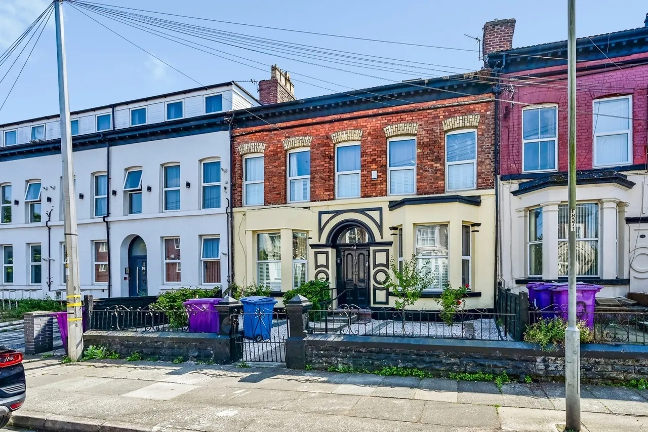 8 bed house for sale, Hampstead Road, Liverpool, L6
