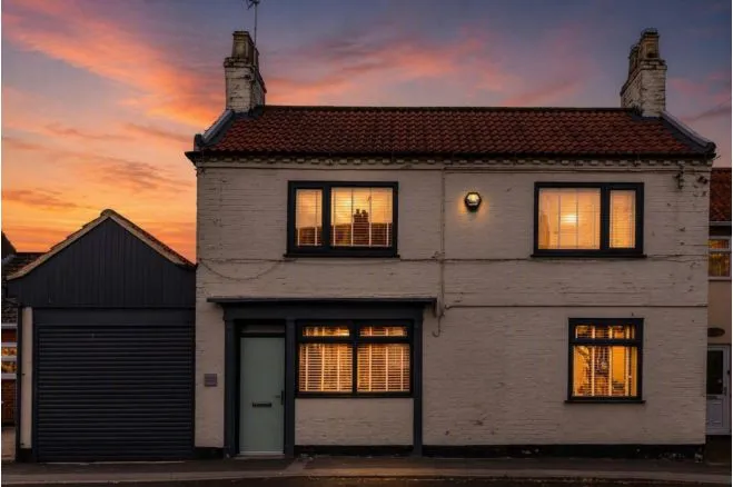 4 bed house for sale, Vicarage Road, Wrawby, DN20