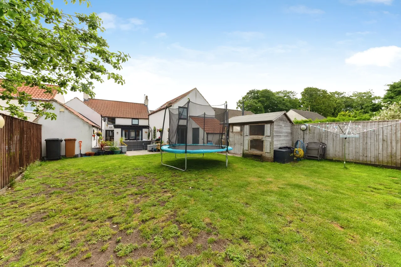 Vicarage Road, Wrawby, DN20, photo 18