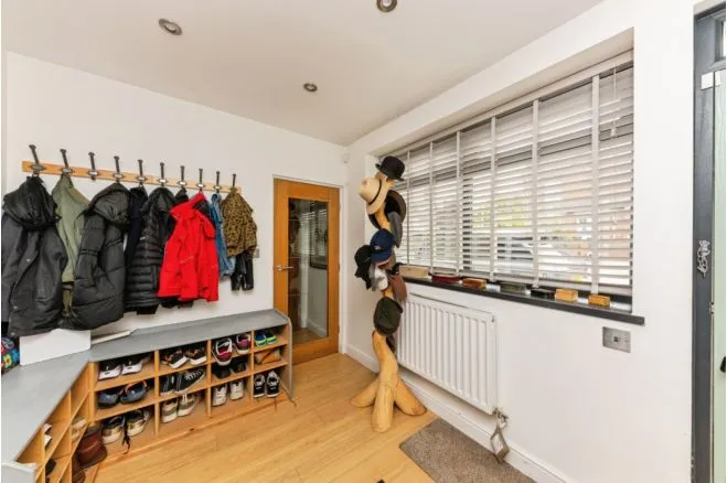 Vicarage Road, Wrawby, DN20, photo 7