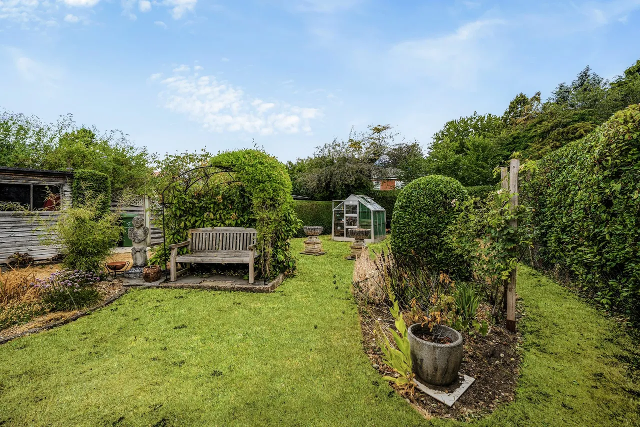Appletree Cottage West Street, Odiham, RG29, photo 15