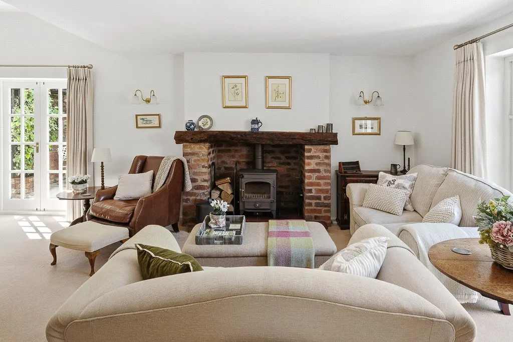 Hurcott Village, Kidderminster, Worcestershire, DY10 3PG, photo 5