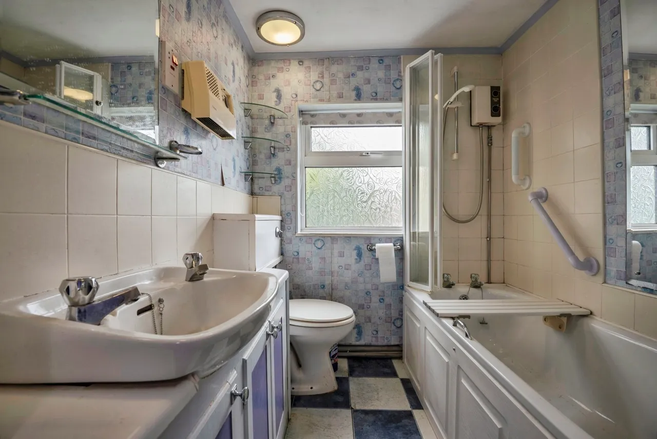 Lawrence Road, Biggleswade, Bedfordshire, SG18, photo 10