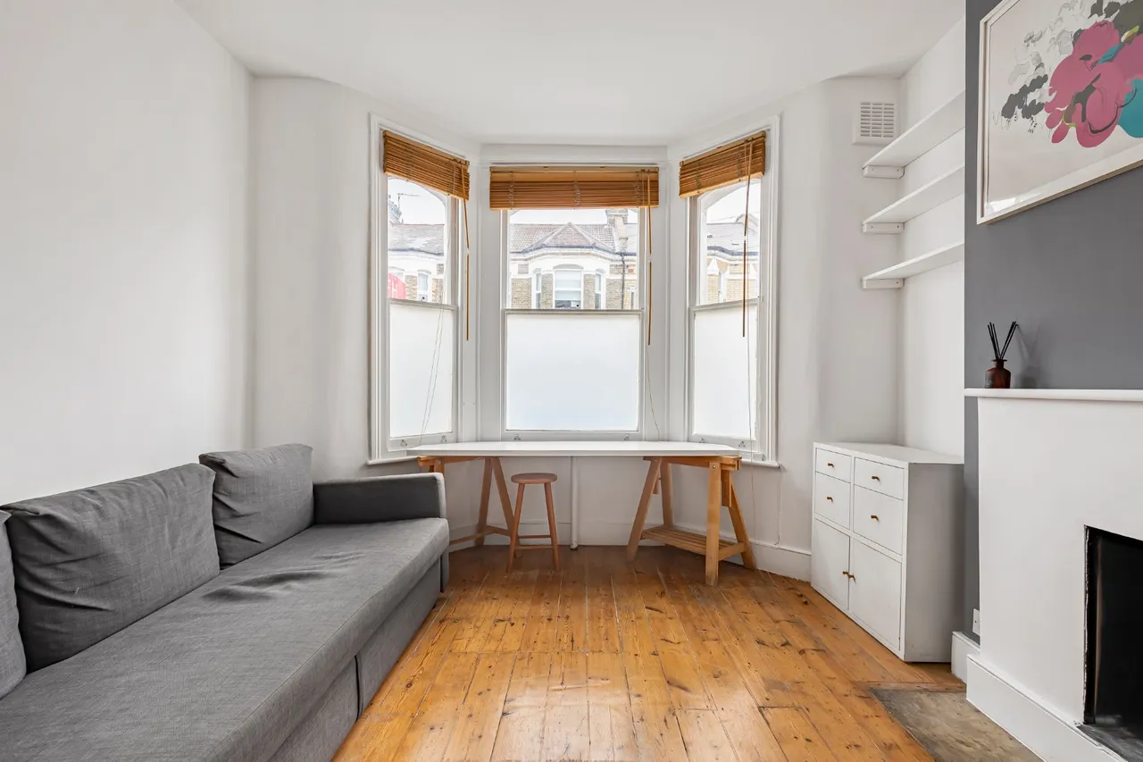 Ballater Road, London, SW2, photo 9