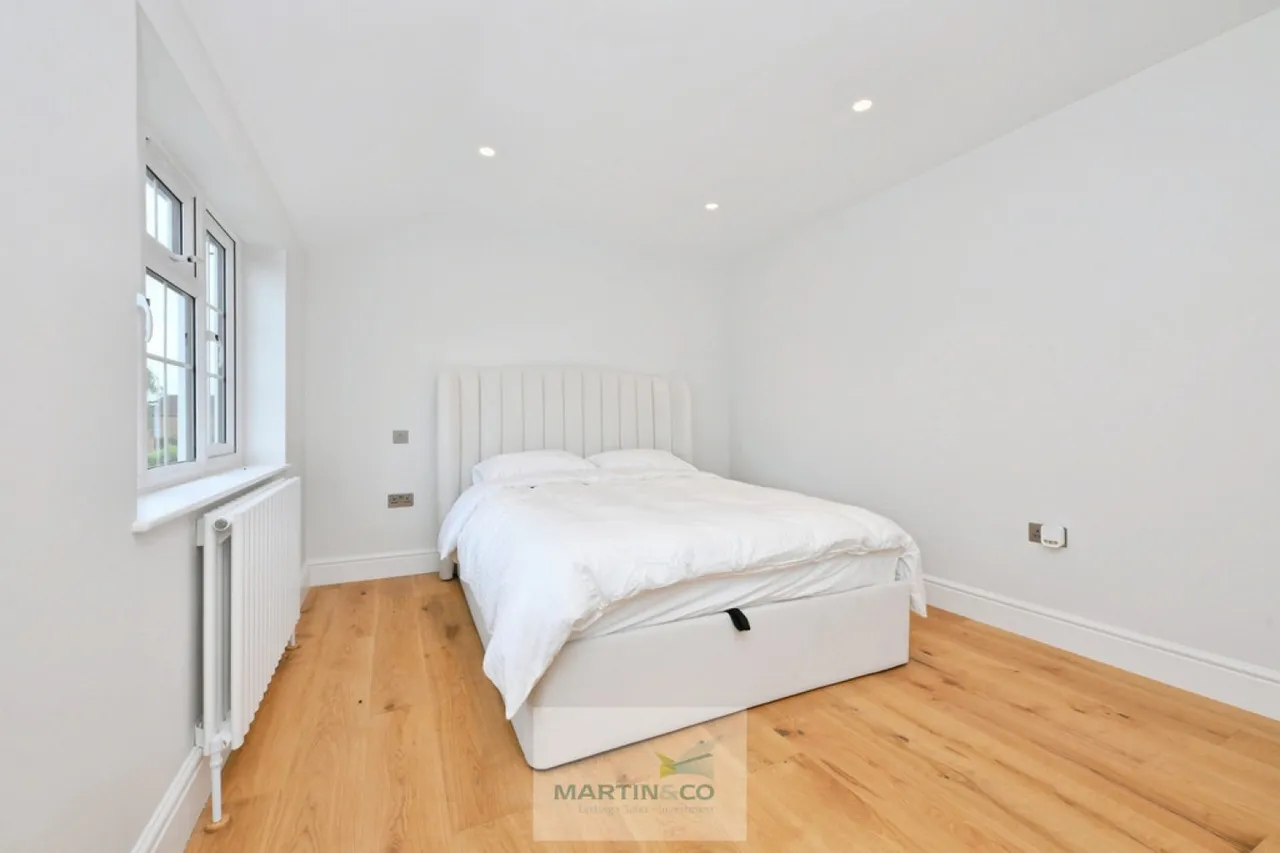 Pinnate Place, Welwyn Garden City, photo 12