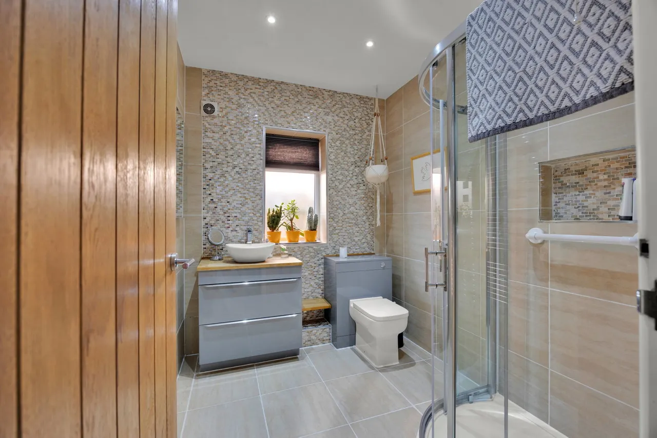 Pikemere Road, Alsager, photo 16
