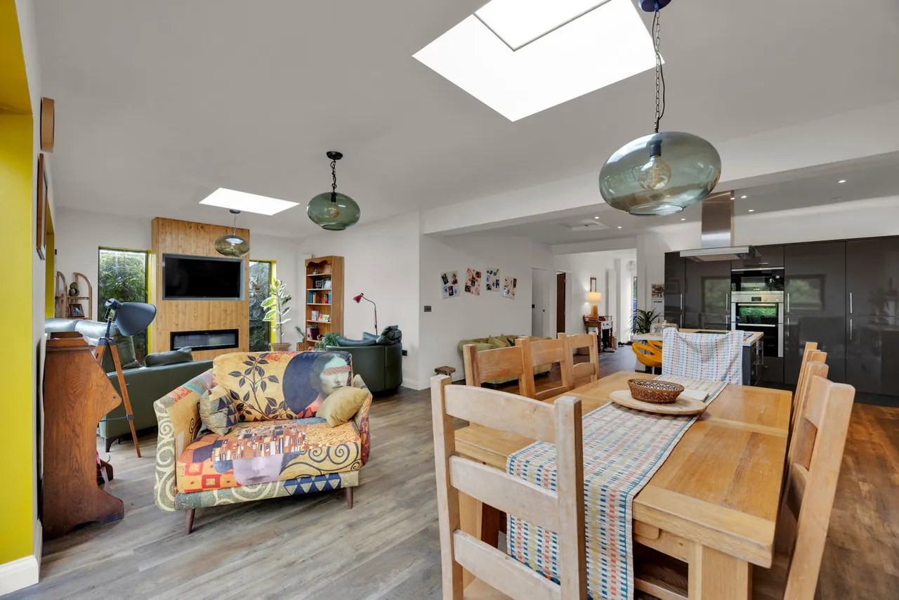 Pikemere Road, Alsager, photo 8