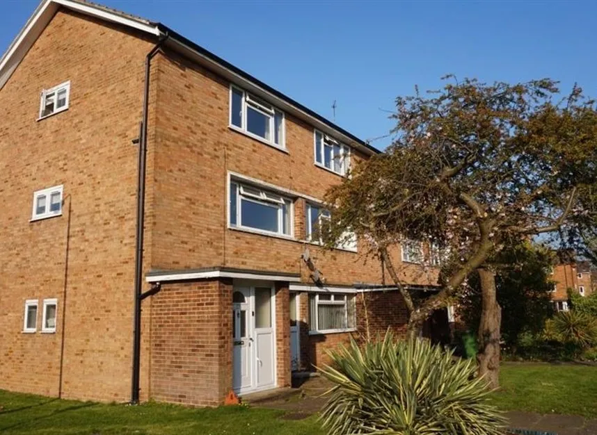 2 bed flat to rent — Lyme Farm Road, Lee, SE12