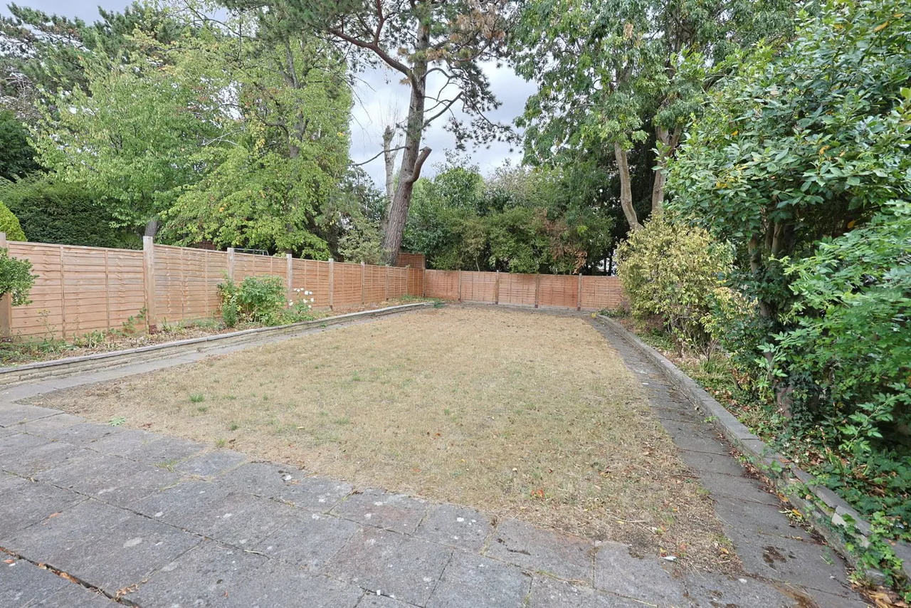 Lake View, Edgware, photo 18
