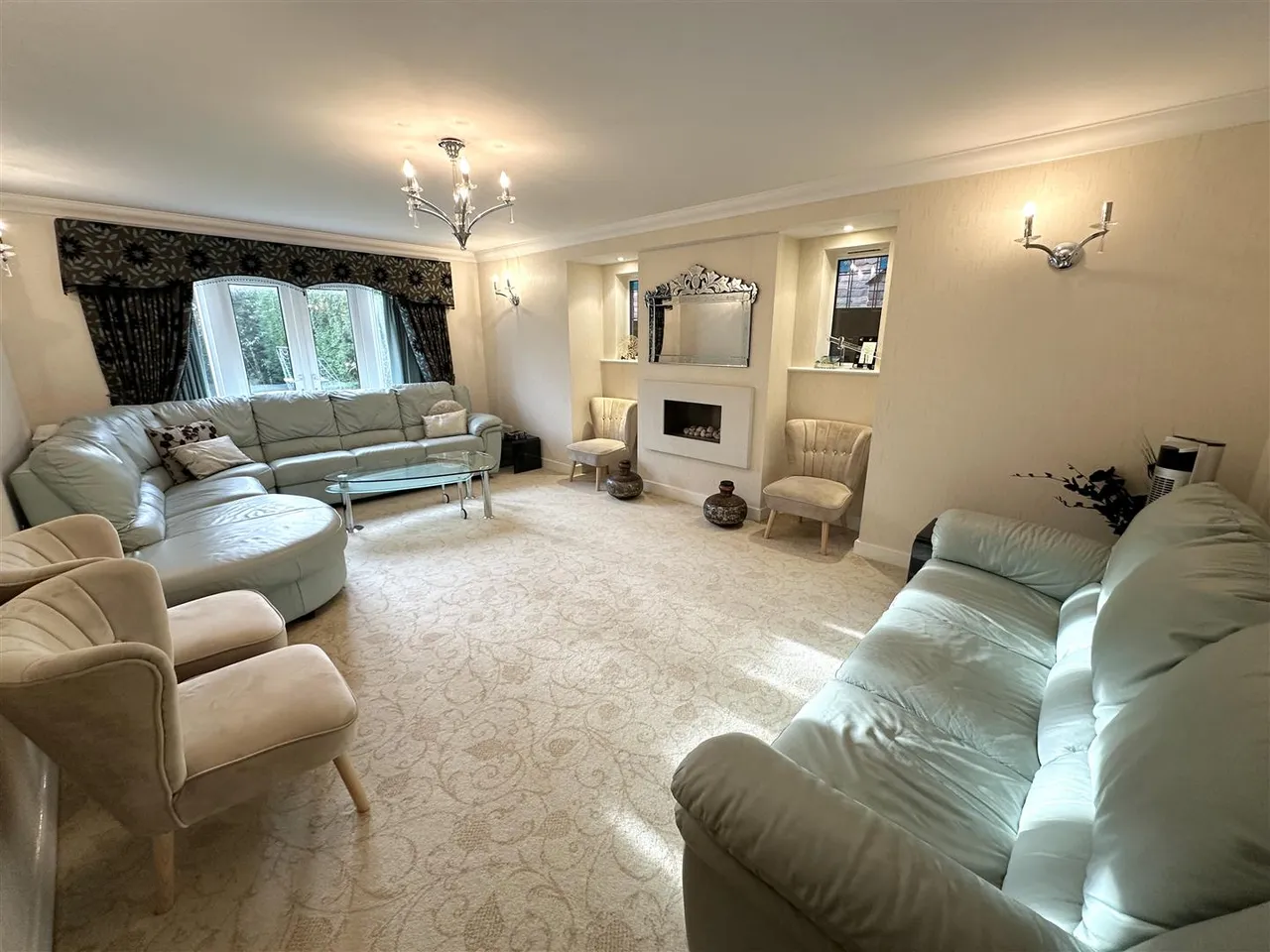 Harrow Close, Regents Park, SK9, photo 4