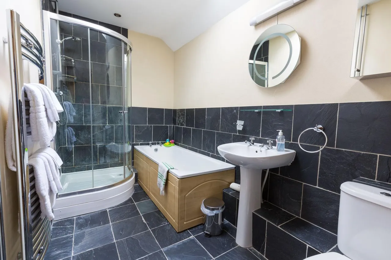 Pen Y Cwm, Haverfordwest, SA62, photo 18