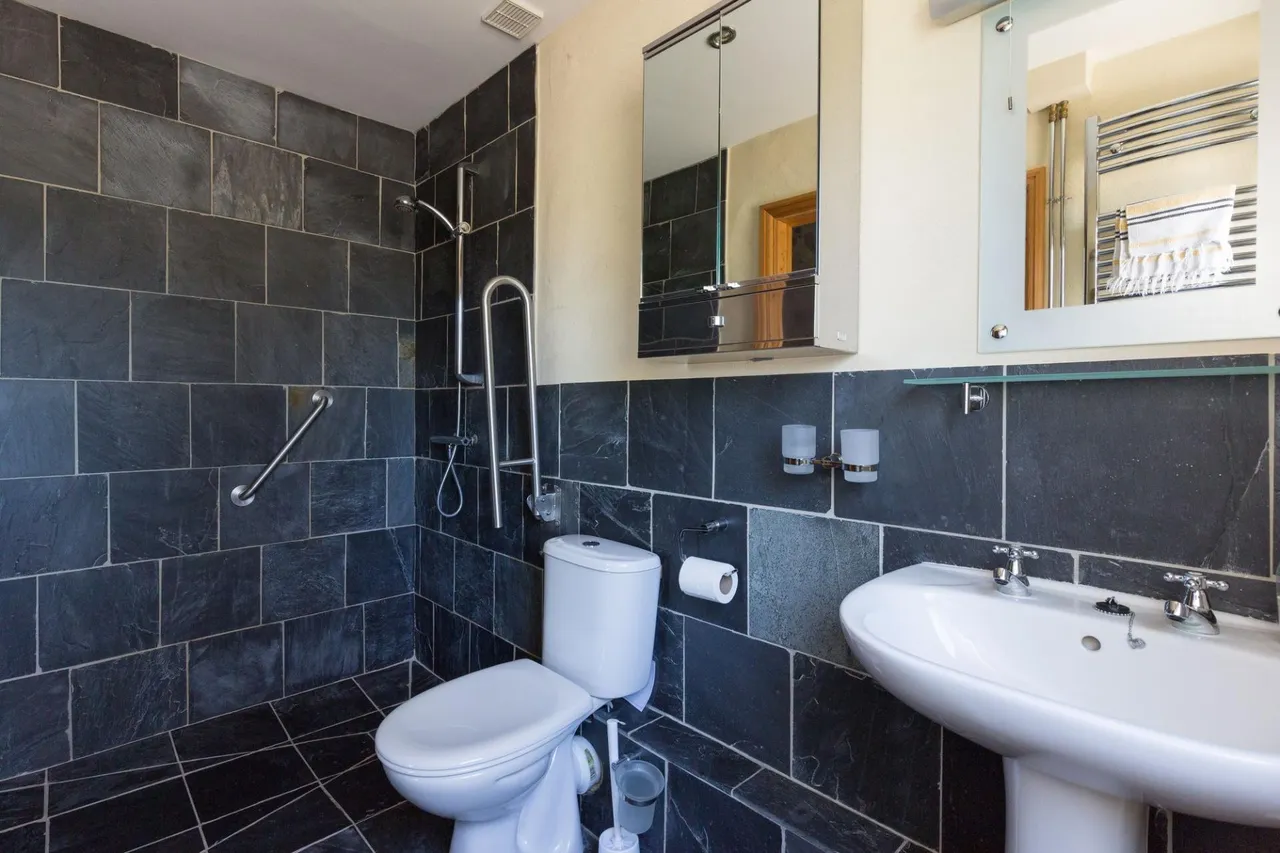 Pen Y Cwm, Haverfordwest, SA62, photo 15