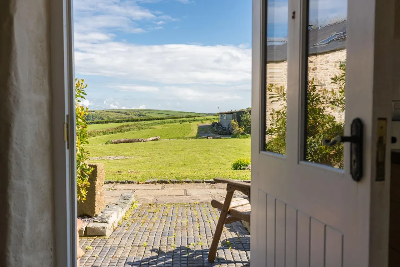 Pen Y Cwm, Haverfordwest, SA62, photo 4