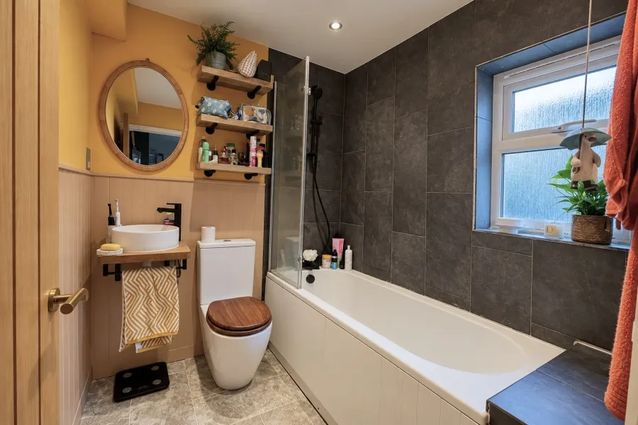 Stoughton Road, Guildford, GU2, photo 11