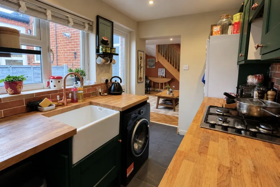 Stoughton Road, Guildford, GU2, photo 5