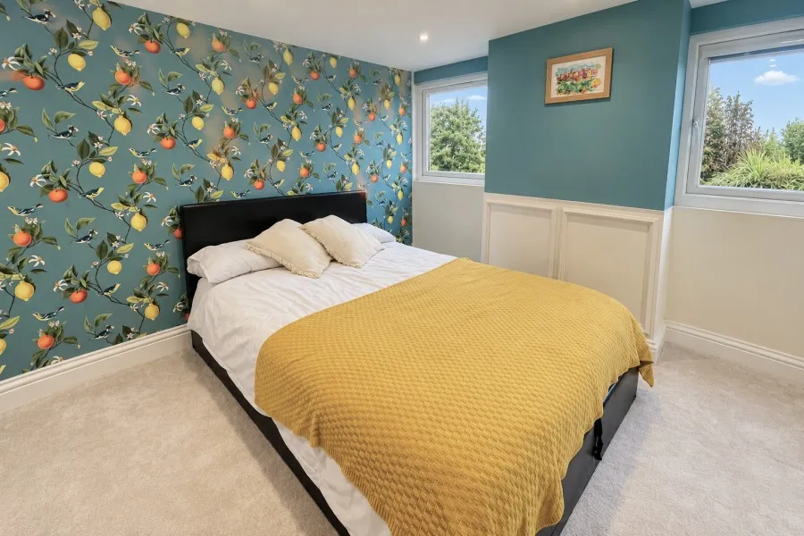 Stoughton Road, Guildford, GU2, photo 10