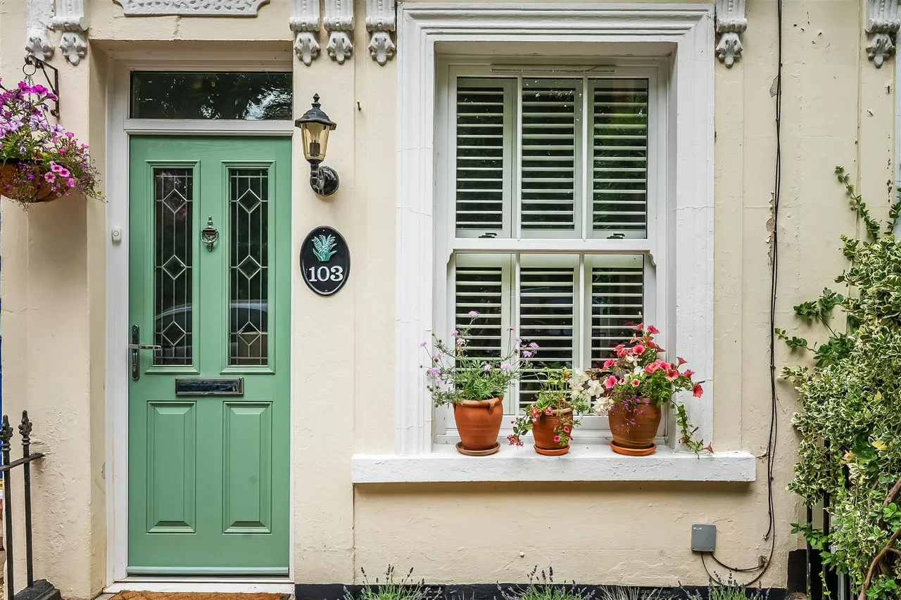 Poplar Road, Leatherhead, KT22, photo 19